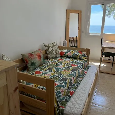 Con Terraza Y Vistas Al Mar - Tree House Apartment *
