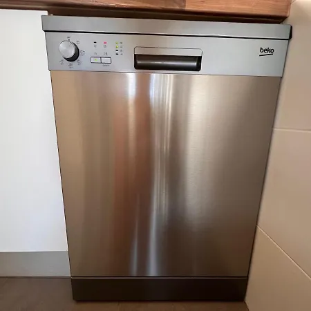 Appartamento Con Terraza Y Vistas Al Mar - Tree House *