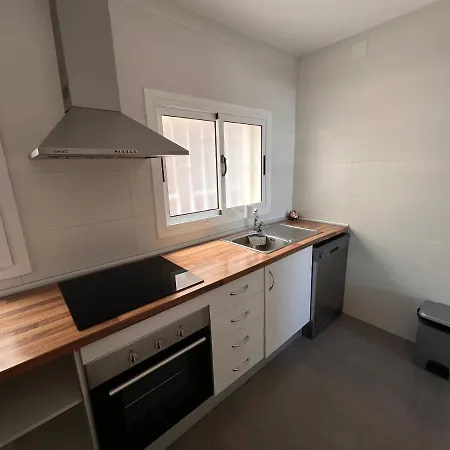 Apartment Con Terraza Y Vistas Al Mar - Tree House